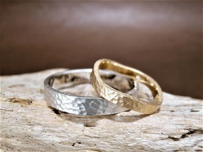 鍛造のオーダーメイド結婚指輪